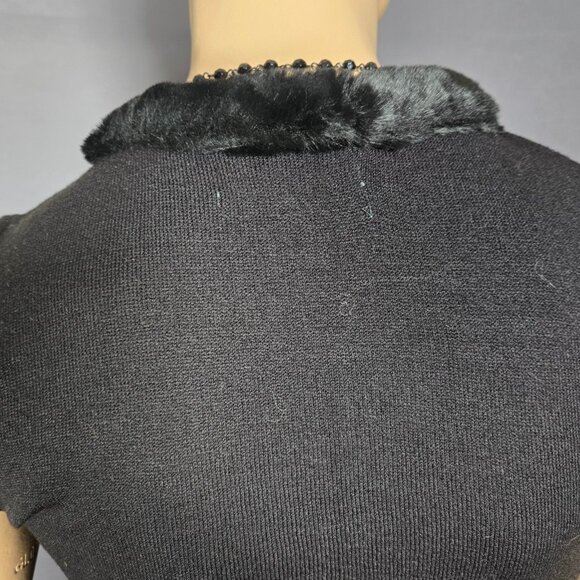 Vintage 90s Black Sleeveless Knit Crop Top Faux Fur Trim Size S Deadstock - Picture 6 of 9